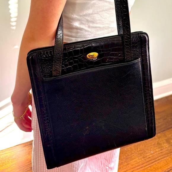 Vintage Pebble Leather Croc Embossed Bally Purse - Picture 2 of 11